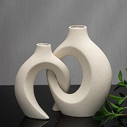 Creme Farbe Keramik Vase für Moderne Home Decor, Matte Snuggle Hollow Blumenvase für Pampasgras, Boho Dekor Donut Vase Satz von 2 für Tisch Centerpieces für Weihnachtsdekorationen von ABMLSL