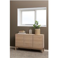 ACTONA GROUP Sideboard "Linley Anrichte, gerillte Front,", Eiche furniert, 3 Türen, 3 Einlegeböden, Lamellenfront ACTONA GROUP Sideboard "Linley Anrichte, gerillte Front,", Eiche furniert, 3 Türen, 3 Einlegeböden, Lamellenfront von Actona Group
