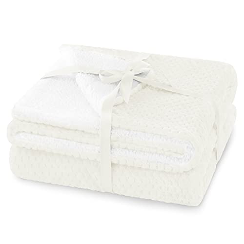 AmeliaHome Kuscheldecke 170x210 cm zarte Steppung Sherpa Lammfelloptik Wohndecke Shleepy Creme von AmeliaHome