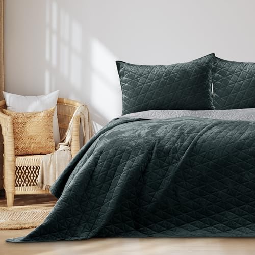 AmeliaHome Tagesdecke 170x210 cm Anthrazit Silber zweiseitig Steppung Velvet Samt Laila AmeliaHome Tagesdecke 170x210 cm Anthrazit Silber zweiseitig Steppung Velvet Samt Laila von AmeliaHome