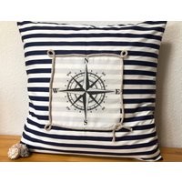 Maritime Kissenhülle, Kissenbezug, Landhausstil Kissen, Dekokissen Kompass Blau/Weiß Gestreift 40x40cm von Ammerkind