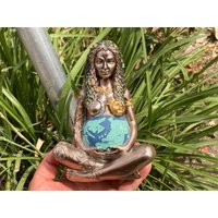 15 cm Blaue Statue Der Göttin Gaia, Harz Dekorationen, Mutter Erde Harz Dekorationen, Göttin Gaia, Festival Geschenk, Religiöse Dekorationen 1 Stück von AnnetGoods