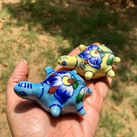 2 Stk Handgemalt Jaipur Blue Pottery Turle Schildkröte Design Papiergewichte 8cm Länge Free Ship von ArtisanCraftedJewelz