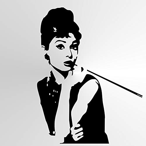 Wiederverwendbare Schablone von Audrey Hepburn, große Größen, Wanddekoration, moderne Schauspielerin Film/Audrey (Mylar-Schablone, A5-Größe – 148 x 210 mm, 14,7 x 21,1 cm) von Artistic Sponge