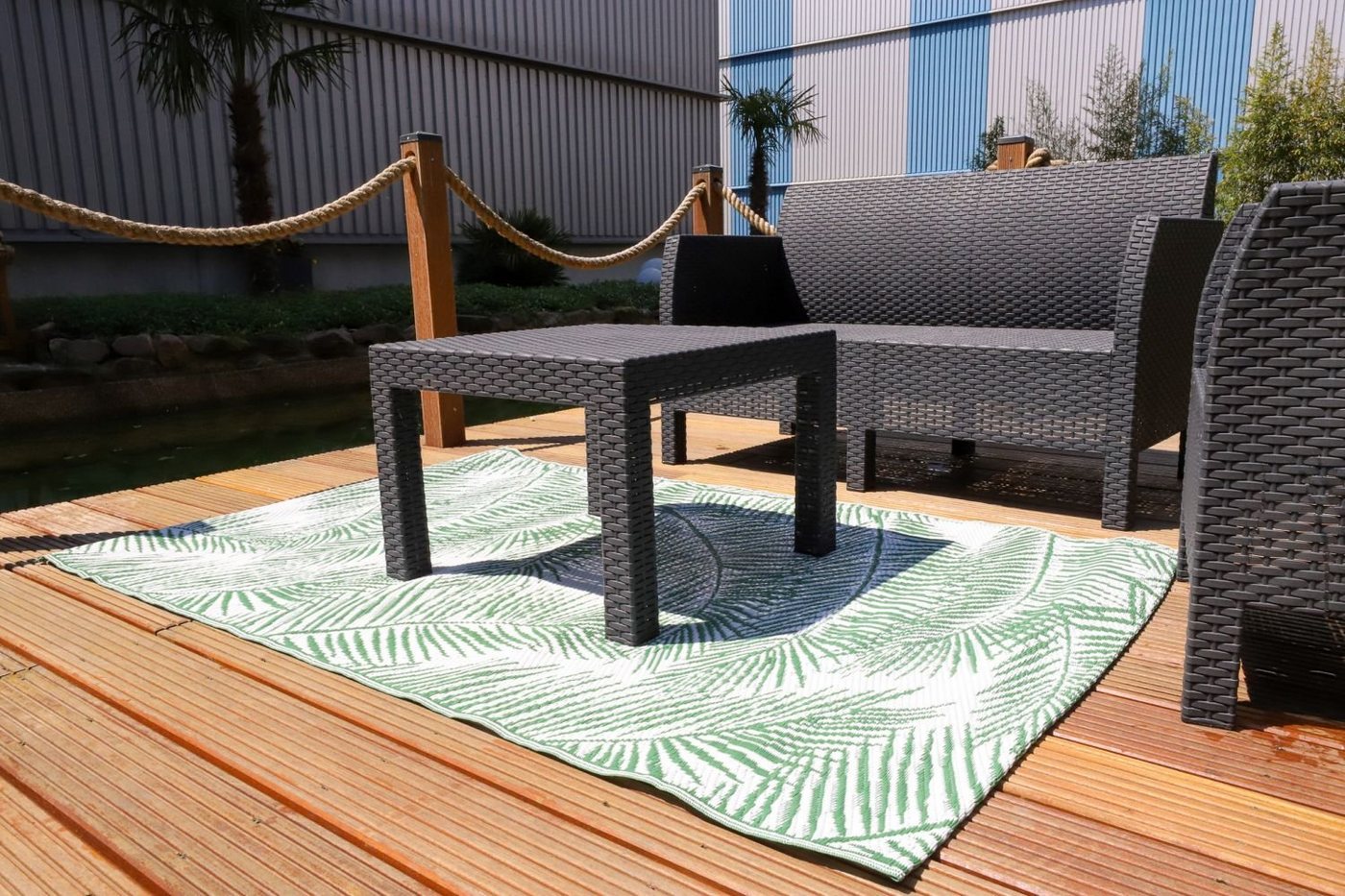 Fußmatte Outdoor-Teppich geflochten Blätter grün 150x90cm Terrasse Balkon Garte, BURI von BURI