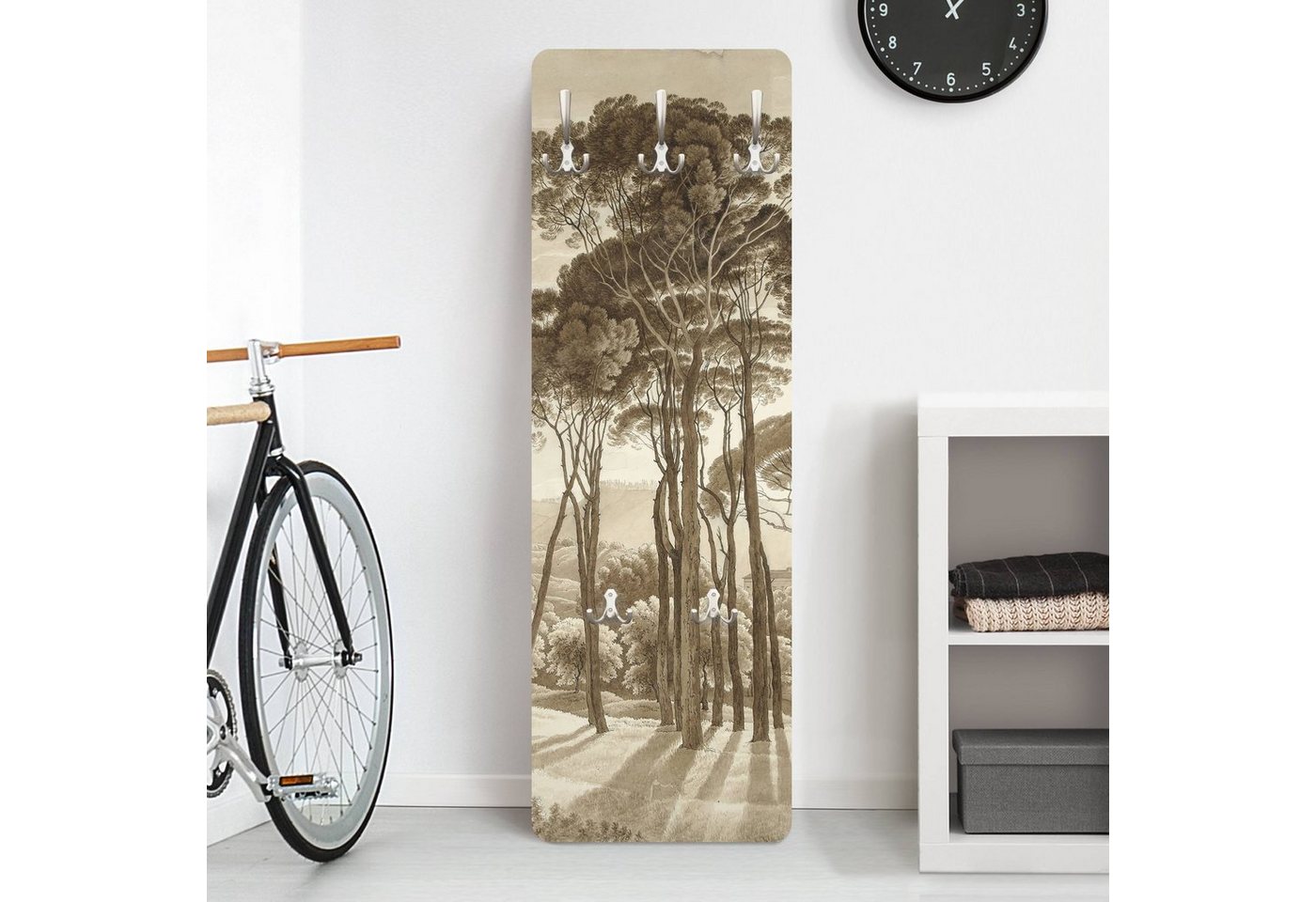 Bilderdepot24 Garderobenpaneel beige Bäume Wald Natur Retro Vintage Hendrik Voogd Landschaft (ausgefallenes Flur Wandpaneel mit Garderobenhaken Kleiderhaken hängend), moderne Wandgarderobe - Flurgarderobe im schmalen Hakenpaneel Design von Bilderdepot24