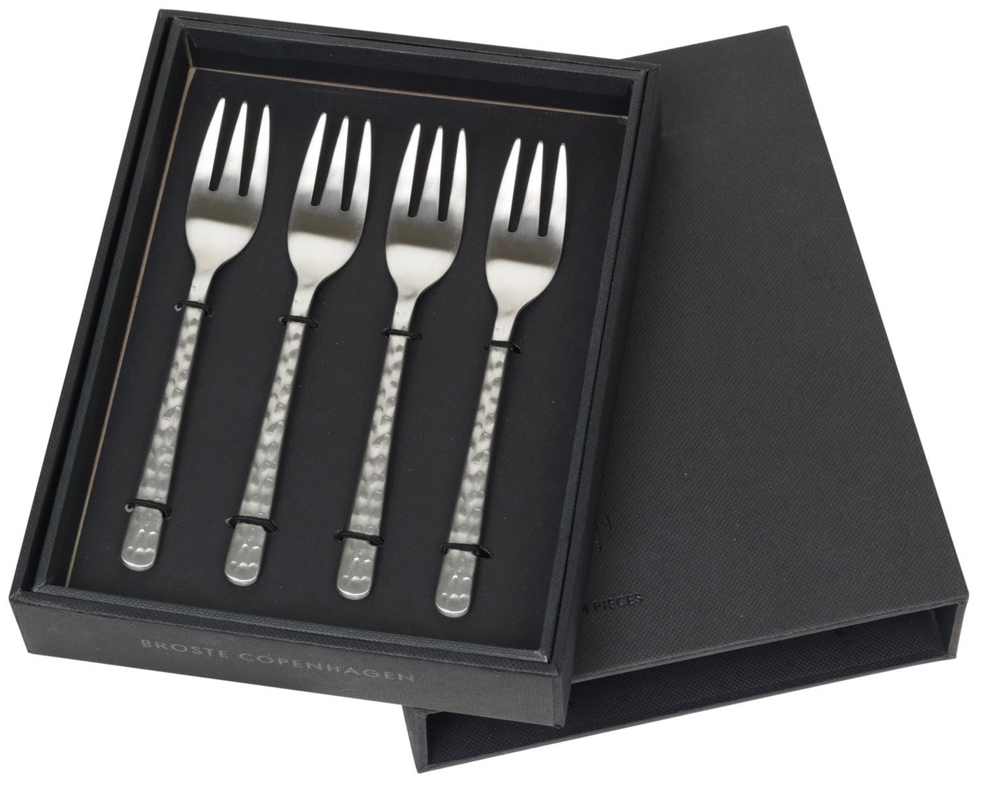 Broste Copenhagen Besteck-Set HUNE Kuchengabel brushed satin hammered 4tlg., Edelstahl rostfrei von Broste Copenhagen