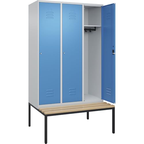 C + P Möbelsysteme C+P | Spind Classic Plus Sitzbank | 3 Abteile | lichtgrau/lichtblau | B 1200 mm | Zylinderschloss | untergebaut | Buche-Hartholz C + P Möbelsysteme C+P | Spind Classic Plus Sitzbank | 3 Abteile | lichtgrau/lichtblau | B 1200 mm | Zylinderschloss | untergebaut | Buche-Hartholz von C + P Möbelsysteme