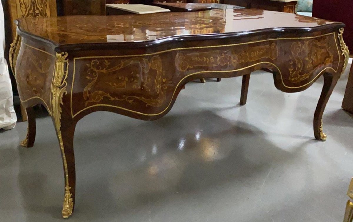 Casa Padrino Schreibtisch Barock Schreibtisch Mahagoni Intarsien / Gold - Handgefertigter Antik Stil Sekretär mit 5 Schubladen - Barock Büro Möbel von Casa Padrino