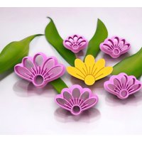 Halbe Blume Polymer Clay Cutter, Blütenblatt Abdruck Halbe Daisy Cookie Cutter von TopCreativeVibes