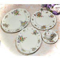 Old Leeds Sprays Open Stock Royal Doulton Dinner Brot Salatteller Tassen Untertassen Platte England Made Lovely Scalloped von ColonialHouseFinery