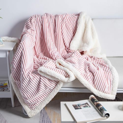 DISSA Sherpa-Fleece-Decke, Überwurf, Decke, weiche Plüsch, Flauschige warm, gemütlich mit rosa und weißen Streifen, Perfekter Überwurf für alle Jahreszeiten, Couch, Bett, Sofa (rosa, 129,5 x 160 cm) von DISSA