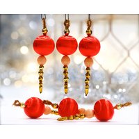Vintage 6stk - Kleine Quecksilber Satin Kugeln Ornamente Federbaum Gold Und Rot Weihnachten Sku 30-402-00033026 von DansandAdiHomeDecor