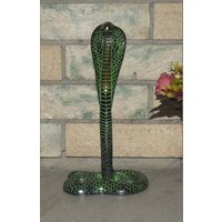 Naturgetreue Fein Gravierte Reptil Statue | Python Schlange Messing Skulptur Dekoration Shivalinga Spiritueller Akzent Tempel Kunstwerk von DeepEnlightenment