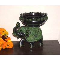 Runde Form Schwebender Teelicht Kerzenhalter | Geschnitzte Messing Elefant Urli Schale Hotel Empfang Showpiece Idol von DeepEnlightenment