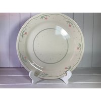 Calico Rose Corning Speiseteller Vintage Blumen Geschirr Corelle Set Von 4 von DeesNewOldGems