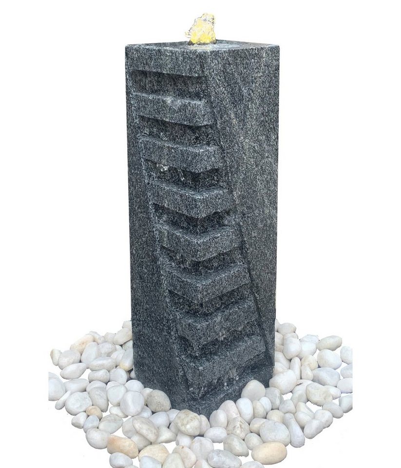 Dehner Gartenbrunnen Riva mit LED-Beleuchtung, 56 x 18 x 18 cm, Granit, 18 cm Breite, massive Granitsäule, Wasserspiel inkl. LED-Beleuchtung, Pumpe, Trafo von Dehner