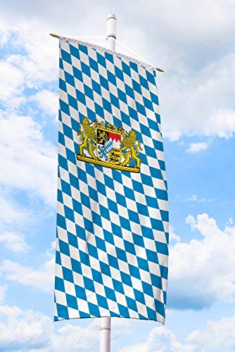 Bayern Fahne – 80 x 200 cm, Bannerfahne für Fahnenmast, Bayern Flagge mit Löwen-Wappen & Raute, aus wetterfestem und reißfestem 100% Fahnen-Polyester-Stoff, auch als bayrische Deko fürs Oktoberfest von Deitert