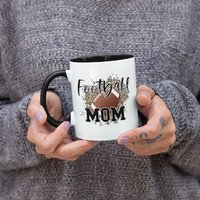 Football Mom, #momlife, #footballmom, Mother Cute Kaffeetasse | 11 Oder 15 Unzen - Schöne Premium-Qualitäts-Geschenkidee | Erhältlich Mit Farbe von DesignsByPascal