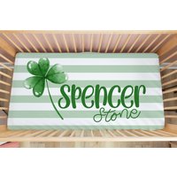 Glücks Shamrock Baby Sling Sheet - Geschenk Kinderzimmer Personalisiertes Krippe St Patrick's Day von EBCGiftShop