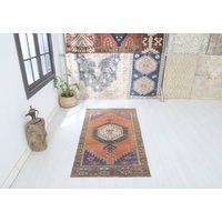 Handgeknüpfter Teppich, Vintage Wollteppich, Kleiner Teppich von EgeRug
