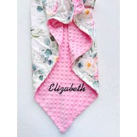 Florale Baby Decke Personalisiert Mädchen Neugeborenen Geschenk Benutzerdefinierten Namen Shower von EmblifeDesign