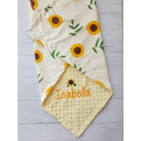 Sonnenblumen Babydecke Personalisiert Baby Mädchen Decke Geblümte Neugeborenen Geschenk Benutzerdefinierte Lovey von EmblifeDesign