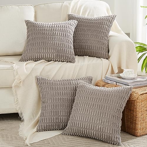 FDTERN 4er Set Boho Kissenbezug 40x40 cm Grau Einfarbig Flauschig Kissenbezüge Kordsamt Kissenhülle Dekokissenbezug Sofakissen Dekokissen Deko für Sofa Schlafzimmer Wohnzimmer Balkon von FDTERN