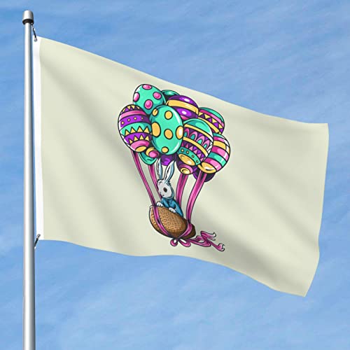 Osterhase im Korb mit fliegenden Ballon-Eiern, Flagge, 1,5 x 2,4 m, doppelseitige Flaggen für den Außenbereich, große Größe, strapazierfähiges dekoratives Banner, langlebige Terrassenflaggen, Hofflagg von FJQWKLF