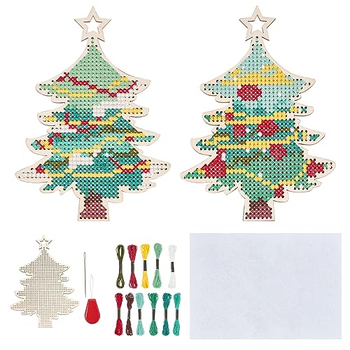 FREEBLOSS 4 Satz Weihnachten Holz Kreuzstich Kits, Kreuzstich Set Vorgedruckt Weihnachtsbaum Form Weihnachts Bastelset Sticken Set Erwachsene Cross Stitch Set mit Anleitung für Anfänger von FREEBLOSS