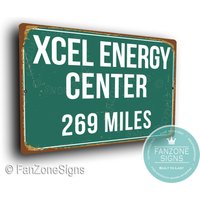 Xcel Energy Center Distanzschild, Meilensteinschilder, Personalisiertes Xcel Energy Center Schild, Heimat Der Minnesota Wild, Eishockey, Wild von FanZoneSigns
