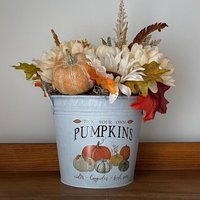 Seidengesteck | Thanksgiving-Mittelstück Sonnenblumen Gepflückte Blumen Kürbisse Herbst-Dekor Herbstdeko von FauxtasticFlorals