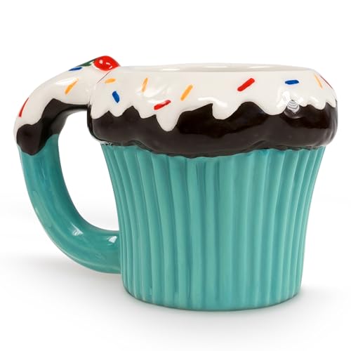 FLUFFY DREAMS Große MUFFIN CUPCAKE 3D Kaffeetasse & Tee-Becher aus Keramik lustige Tasse handbemalt Cute Coffee Mug für Muffin Fan Geschenk für Geburtstag Einschulung Weihnachten Valentinstag ca 340ml von Fluffy Dreams