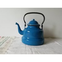 Schöne Blaue Teekanne Aus Emaille, Einzigartige Emailleware, Seltene Alte Kanne, Vintage Blumenvase, Primitives Landhaus Dekor von FromThePastRo