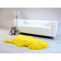 Echter Schaffell Teppich, Zottelteppich, Pelzdecke, Hellgelb Großes Schaffell, Echtfell Überwurf, Boho Lederteppich, Bank Stuhlbezug, 560 von GenuineSheepskin