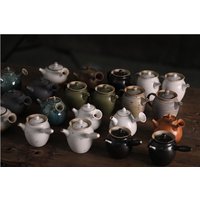 200Ml Jingdezhen Handgemachte Blumenförmige Teekanne, Handgemachte Keramik-Ton-Teekanne Mit Spot von GraceTeawares