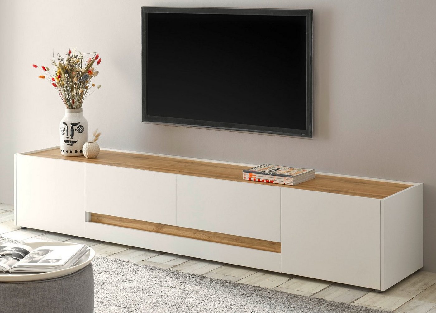 Furn.Design Lowboard Center (TV Unterschrank in weiß mit Wotan Eiche, Breite 220 cm), mit viel Stauraum, für große Flat-TV geeignet von Furn.Design