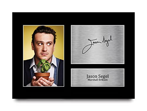 HWC Trading A4 Jason Segel How I Met Your Mother Geschenke Gedrucktes Signiertes Autogramm Foto für Fans von Fernsehshows von HWC Trading