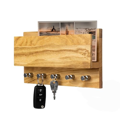 Heimatspäne Schlüsselbrett Holz – Hochwertige Edelstahlhaken und echtes Eichenholz – handgemachtes Schlüsselbrett aus Holz mit Ablage Heimatspäne Schlüsselbrett Holz – Hochwertige Edelstahlhaken und echtes Eichenholz – handgemachtes Schlüsselbrett aus Holz mit Ablage von Heimatspäne