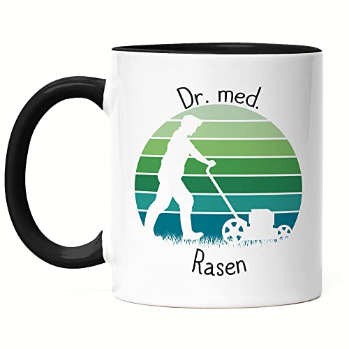 Hey!Print Dr. Med. Rasen Tasse Schwarz Gartenarbeit Garten Doktor Arzt Rasenpflege Garten Gartenpflege Rasen Natur Rasenmäher von Hey!Print