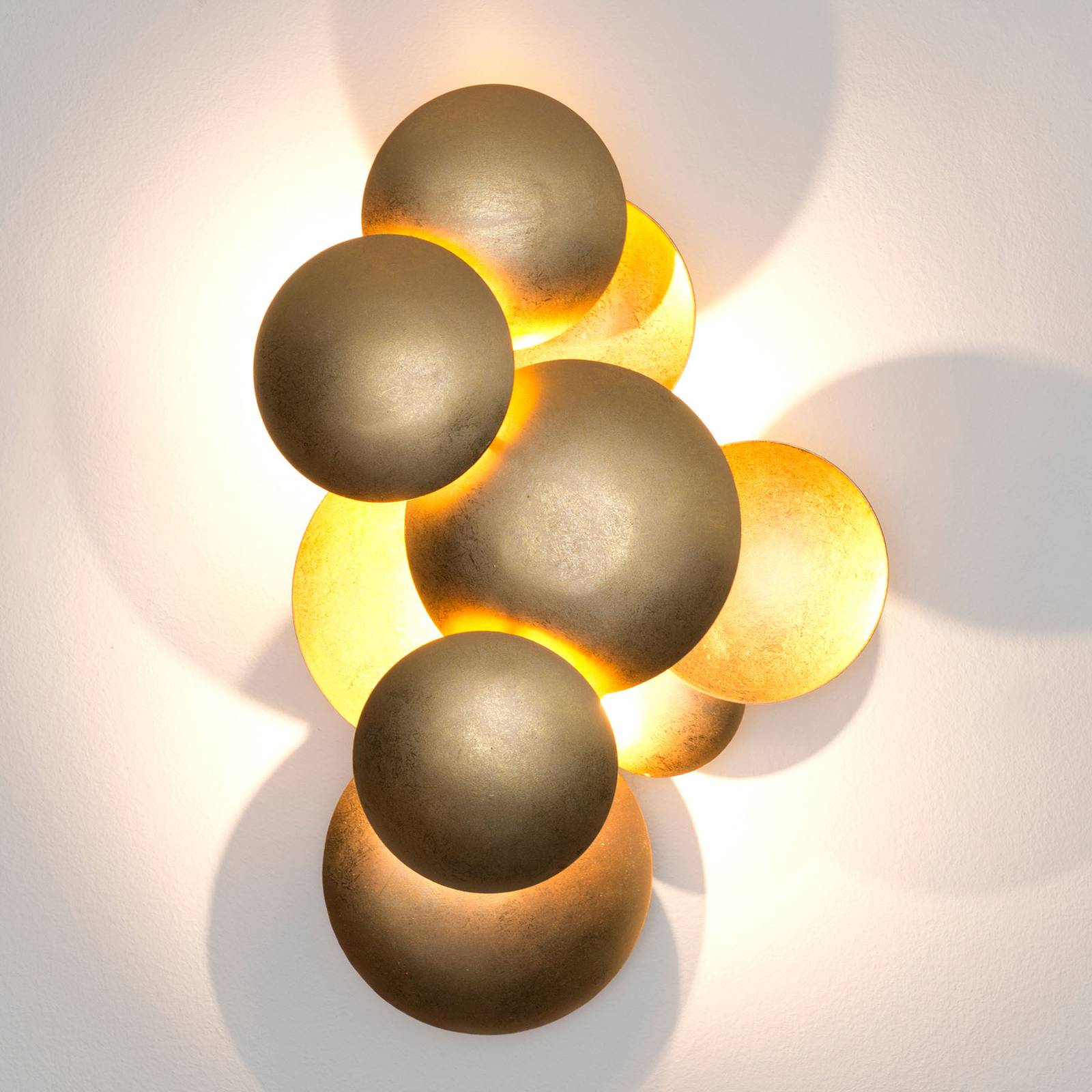 LED-Wandleuchte Bolladaria, dreiflammig, gold von Holländer