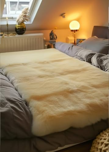 Hollert Bettauflage 200 x 100 cm aus Lammfell pflanzliche Gerbung Bettfell Matratzenauflage Reha echt Merino Schaffell Hollert Bettauflage 200 x 100 cm aus Lammfell pflanzliche Gerbung Bettfell Matratzenauflage Reha echt Merino Schaffell von Hollert