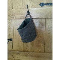 Handgefertigte Harris Tweed Aufbewahrungslösung, Korb Mit Echtem Ledergriff von HouseofTweed