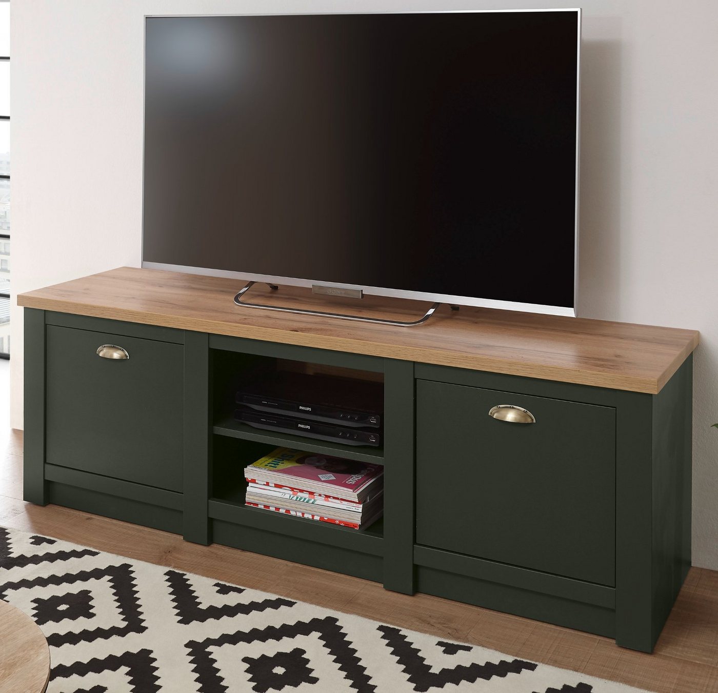 Furn.Design TV-Board Norwich (Unterschrank in dunklem grün mit Wotan Eiche, 152 x 51 cm), Landhausstil von Furn.Design