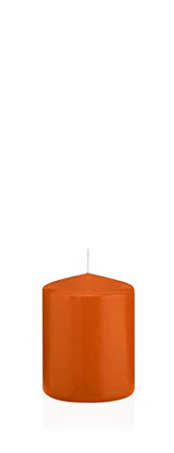 INNA-Glas Wachskerze Maeva, orange, 8cm, Ø 6cm, 29h - Made in Germany - Stumpenkerze - Windlicht Kerze von INNA-Glas