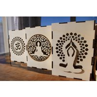 Buddha Licht Wandkunst Meditation, Spirituelles Geschenk Für Ihn, Om-Yoga-Laterne, Personalisiertes Mann, Hindu Sie von ITsmellsLikeWood