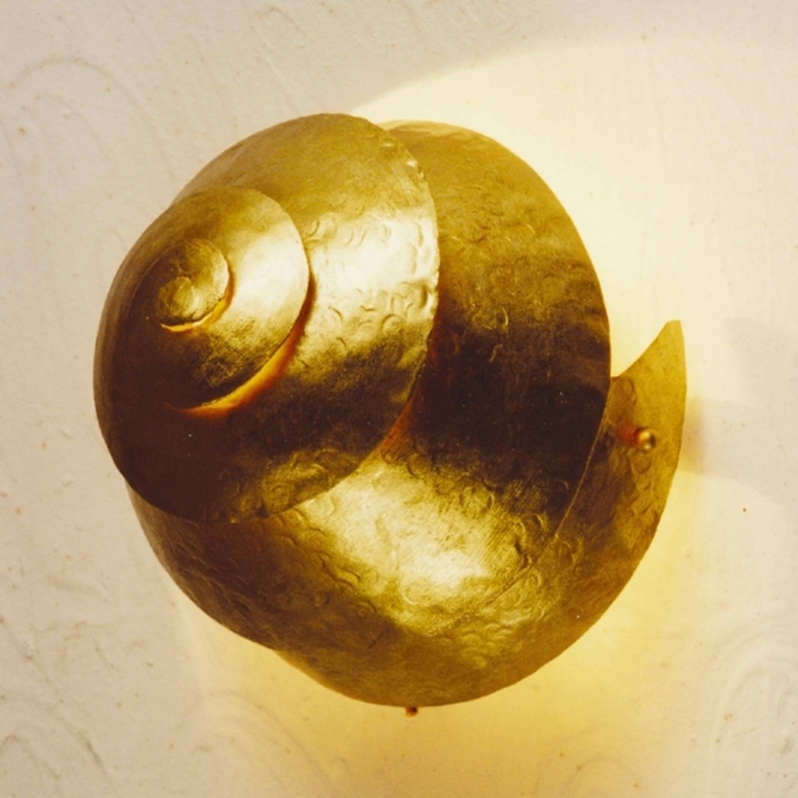 Wandleuchte Snail One in Gold von Holländer
