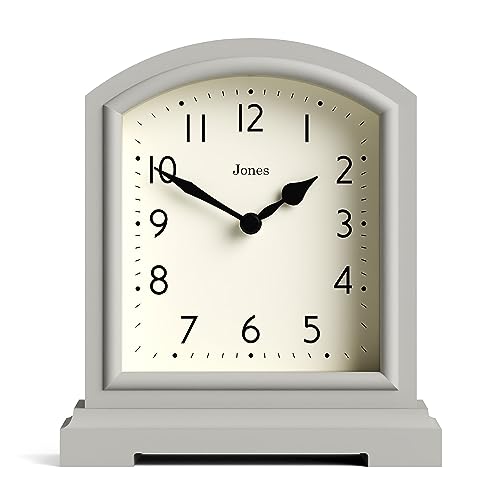 JONES CLOCKS® Tavern Mantel-Uhr - Traditionelles/Klassisches Design - Schlafzimmer-Uhr - Wohnzimmer-Uhr - Büro-Uhr - Kaminsims-Uhr - Schreibtisch-Uhr - Regal-Uhr - Kleine Uhr (Hellgrau) von JONES CLOCKS