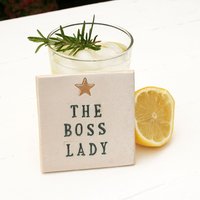 The Boss Lady Keramik Untersetzer, Personalisiertes Handgemachtes Andenken Geschenk Für Ihre Employer, Des Hauses, Geschenke Für Sie von JulietReevesDesigns