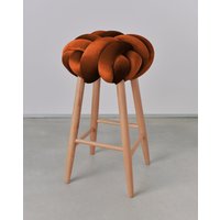 Kupfer Samt Knoten Barhocker, Design Stuhl, Moderner Industrie Hocker, Holz Barstuhl, Barhocker von KNOTSstudio
